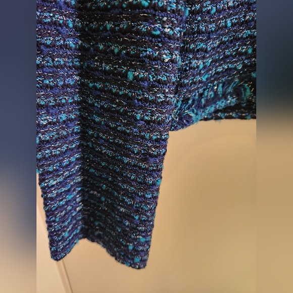 St. John tweed jacket - Picture 3 of 5